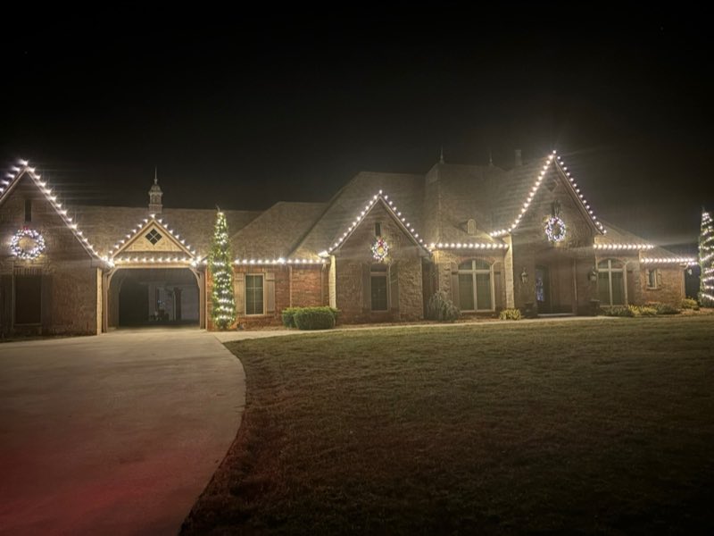 Jackson Lawn Care LLC holiday lighting